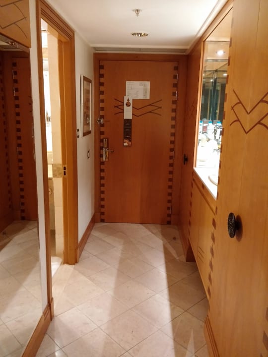 Flur Hilton Dubai Jumeirah