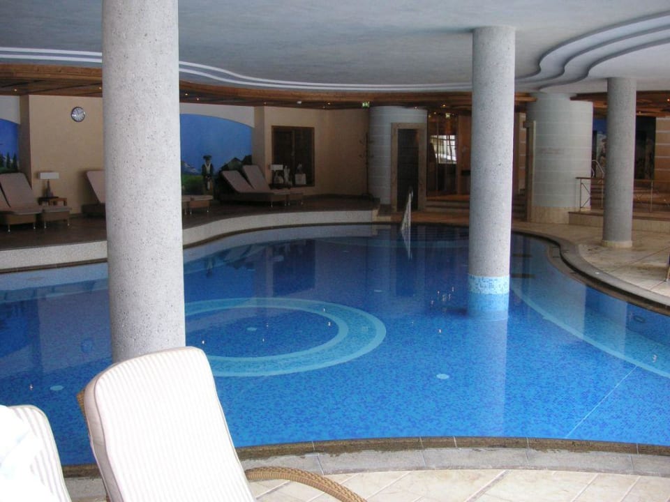 Pool Hotel Post Lermoos