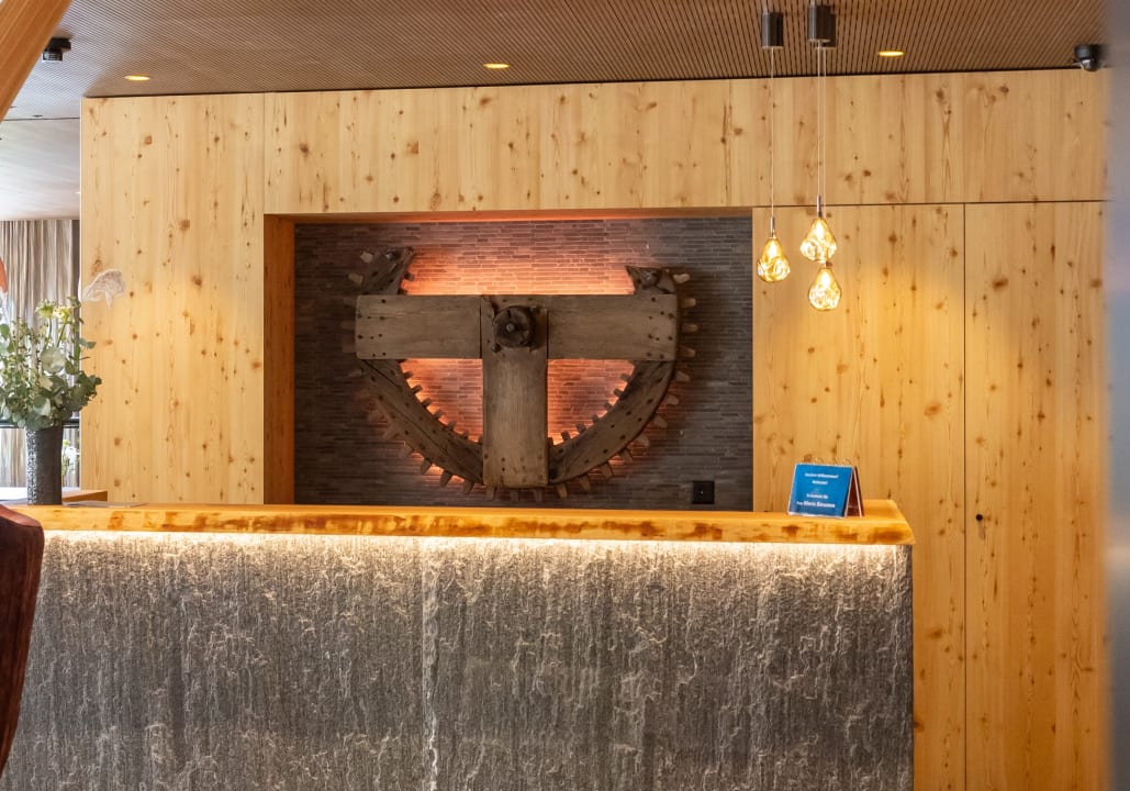 Lobby Hotel Chesa Mulin Garni