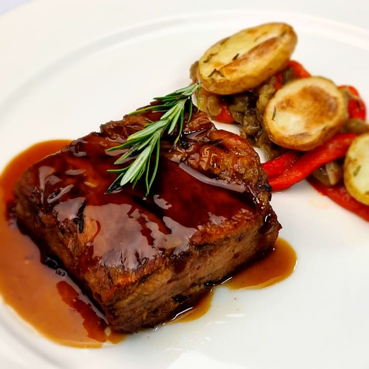 Gastro Es Revellar Art Resort