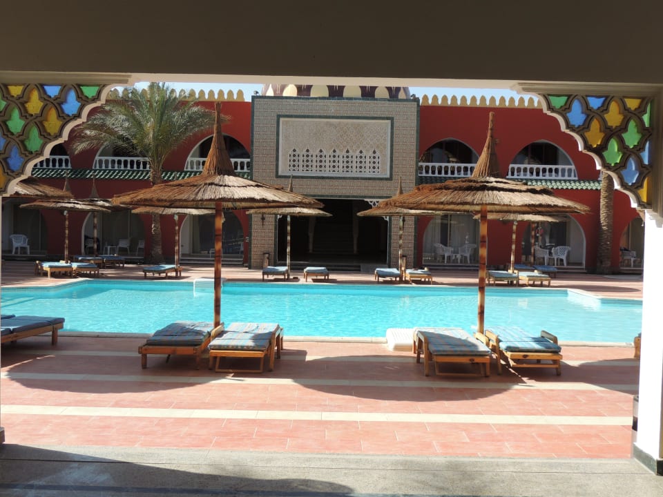 Pool im 100er Bereich Pickalbatros Alf Leila Wa Leila Resort - Neverland Hurghada