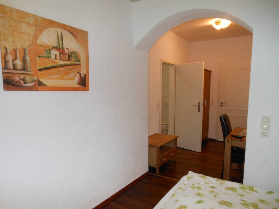 Torbogen zwischen Vorraum und Schlafbereich Isenburger Hof