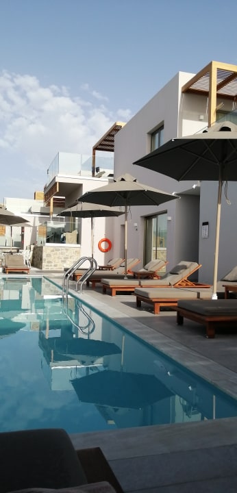 Pool Enorme Santanna Beach