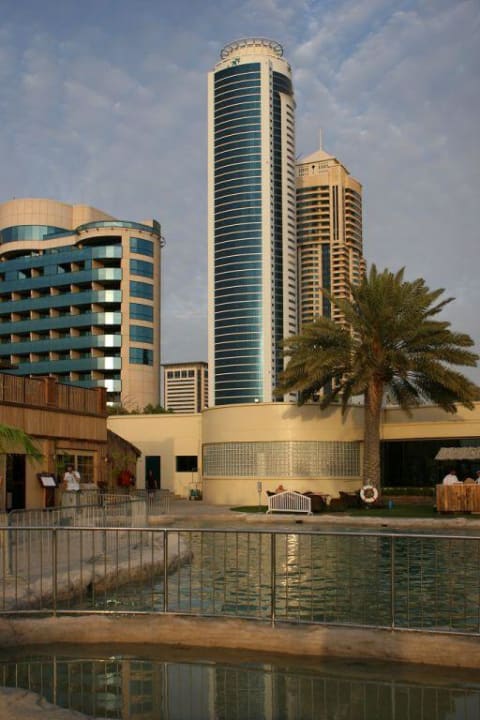 Pool Le Meridien Mina Seyahi Beach Resort & Waterpark