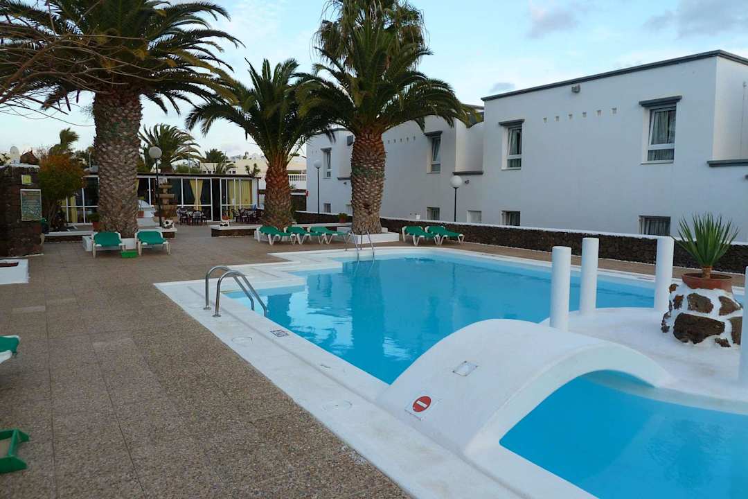 Innenbereich der Anlage Apartamentos Guacimeta