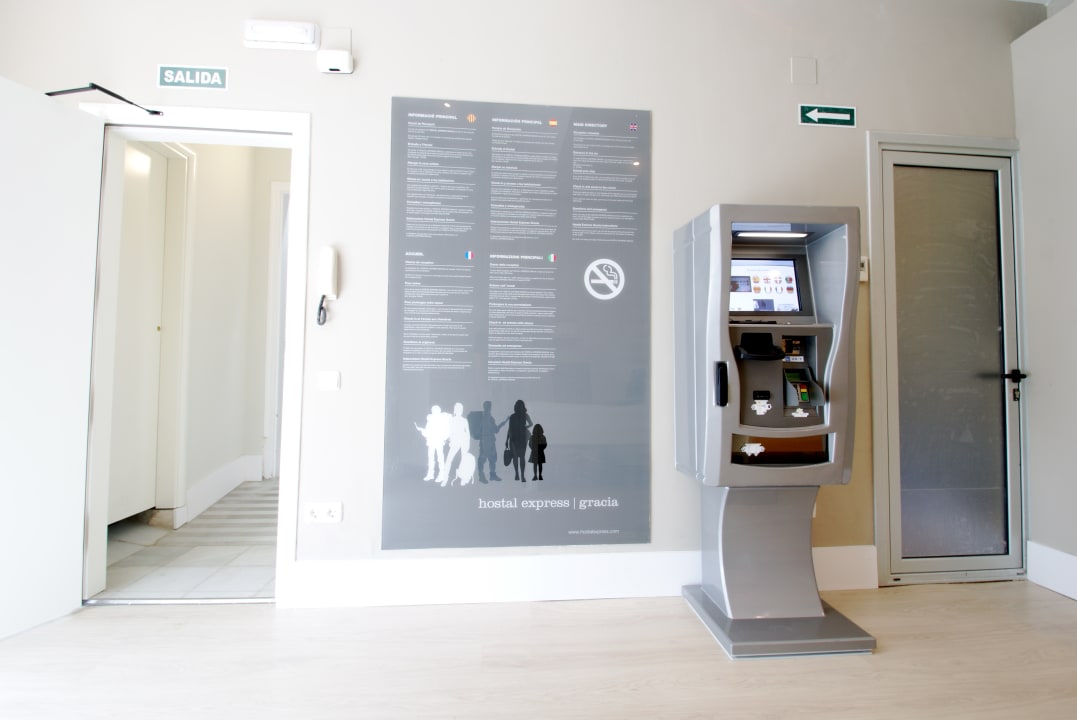 Lobby Hostel DingDong Express