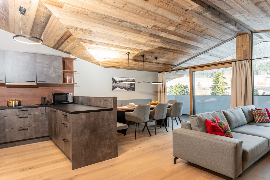 Zimmer Appartements Wehrhof - direkt an der Gondelstation Planai West in Schladming