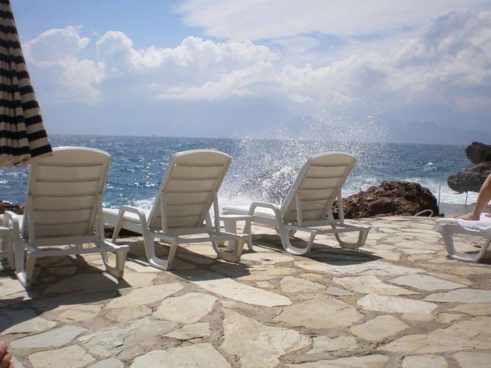 Felsenplateu am Meer The Marmara Antalya Hotel