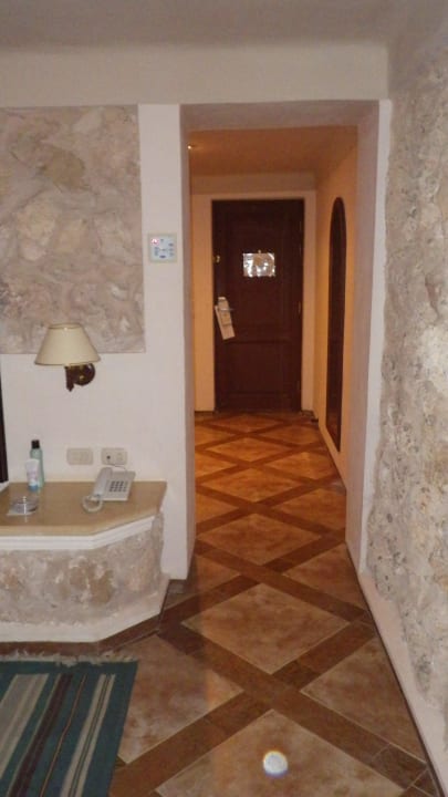 Richtung Eingangstür im Zimmer 7022 Pickalbatros Citadel Resort
