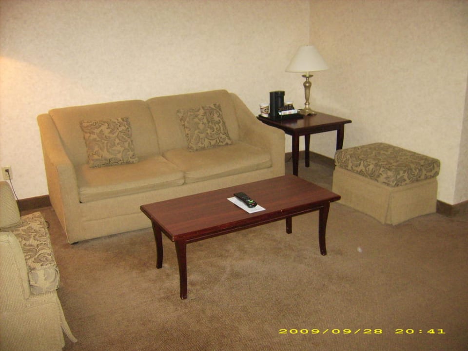 Wohnraum in der Suite DoubleTree by Hilton Hotel Gatineau-Ottawa