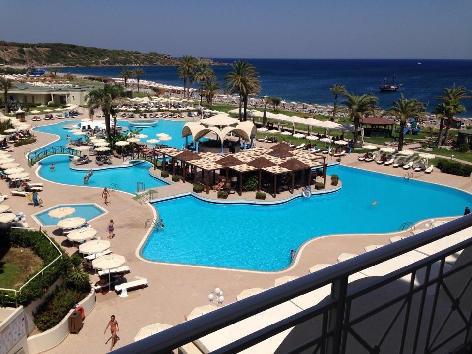 Pool and beach Rodos Palladium Leisure & Wellness