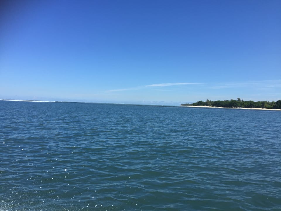 Strand Sands Suites Resort & Spa