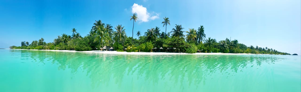 Strand Kuredu Island Resort & Spa