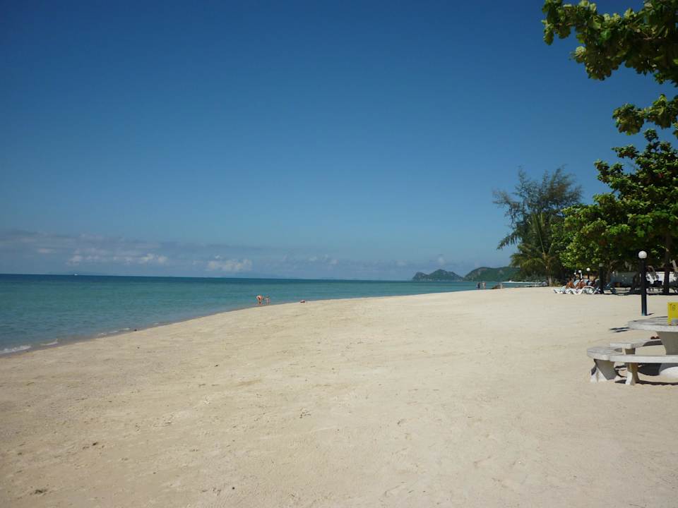 schöner Sandstrand Phangan Great Bay Resort