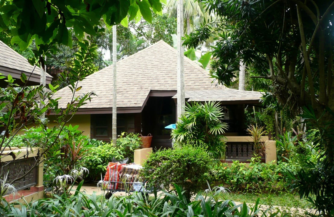 Superior-Bungalosw 8311 The Fair House Beach Resort