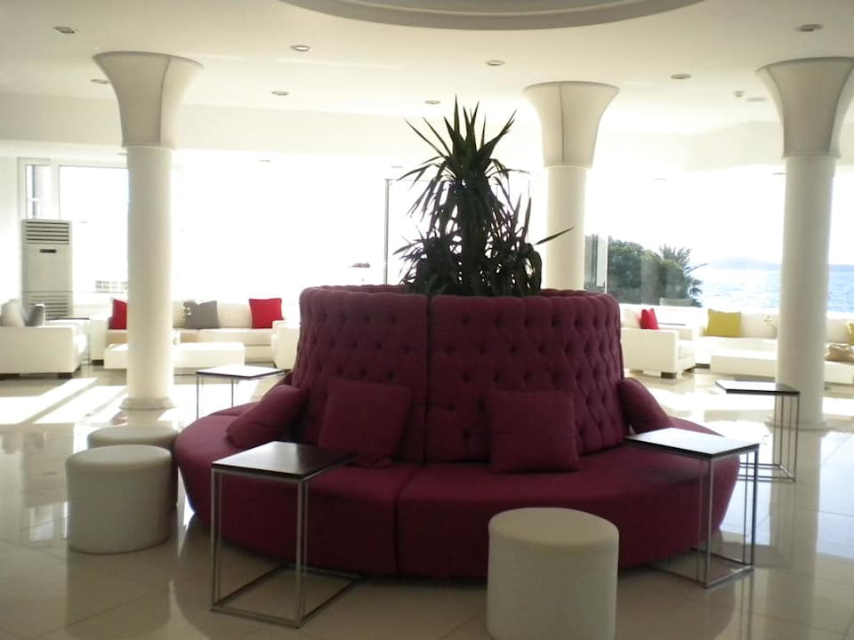 Hall principal NOA Hotels Bodrum Beach Club