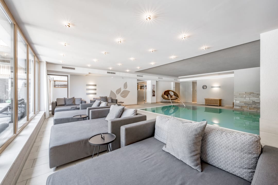 Pool Hotel Weisses Lamm
