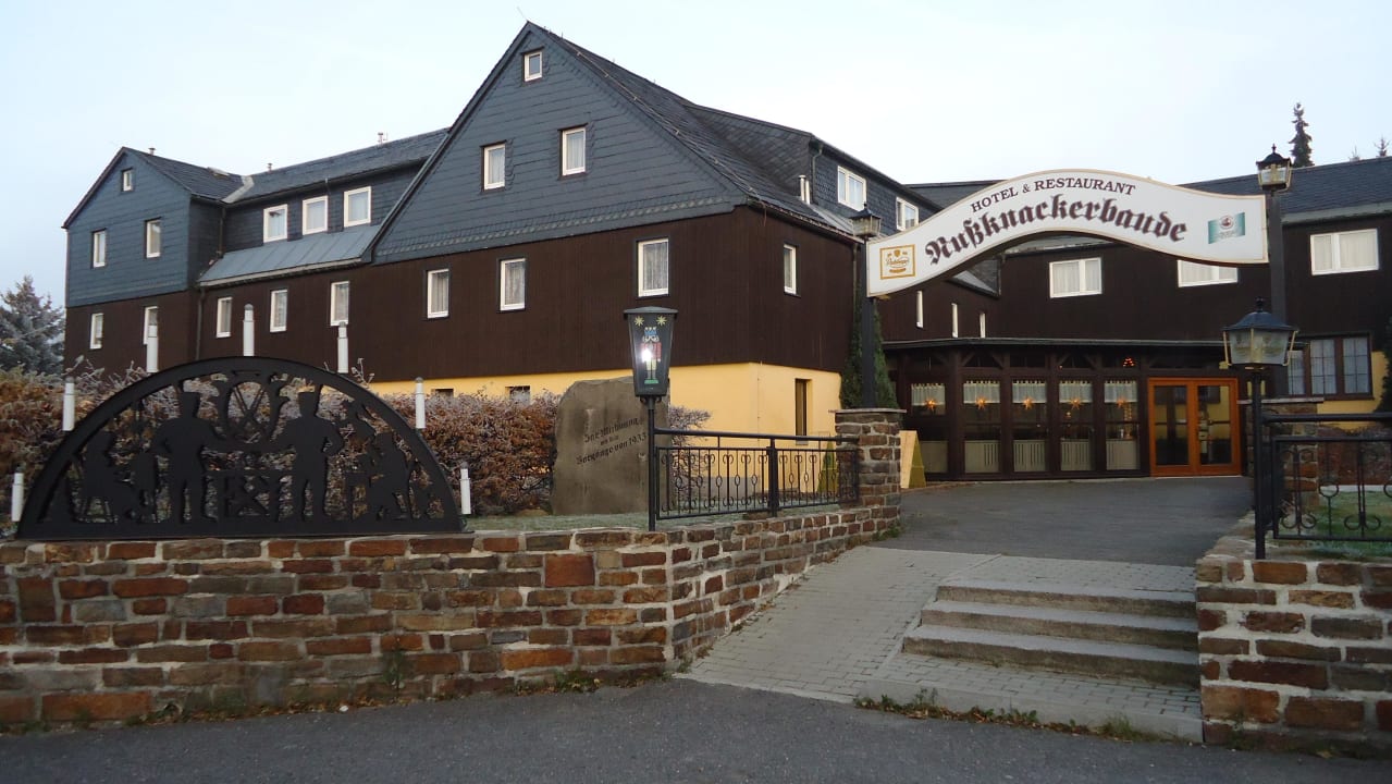 Eingangsbereich Hotel Nussknackerbaude