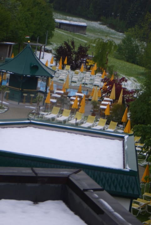 Poolanlage vom Zimmer Balkon 220 Wohlfühlresort Peternhof