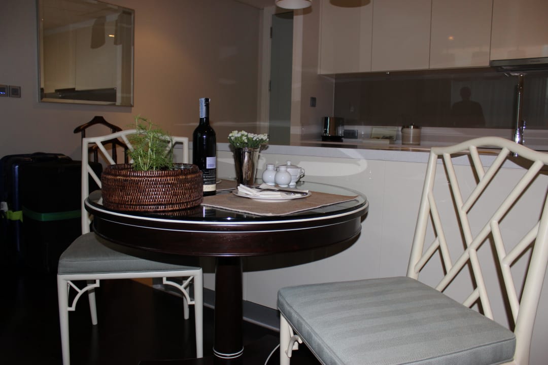 Esstisch Oriental Residence Bangkok