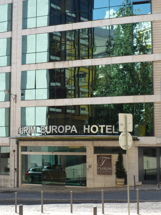 Von Straße aus gesehen Hotel Turim Europa