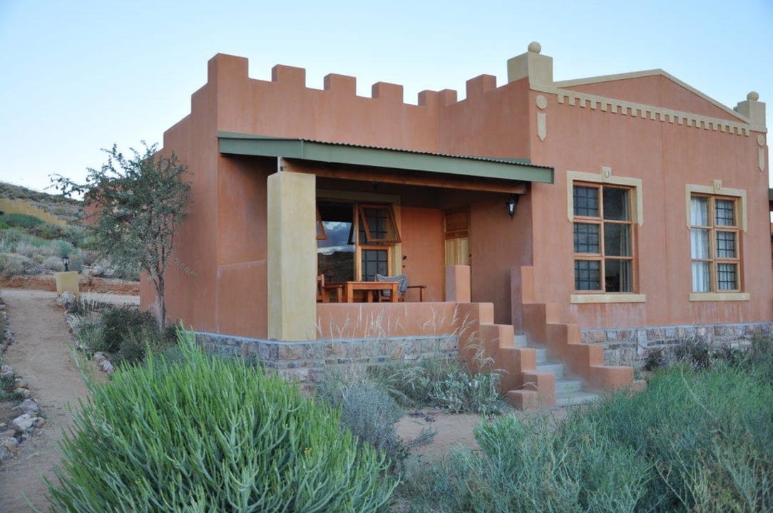 Bungalow mit jeweils zwei Zimmer Klein-Aus Vista Desert Horse Inn