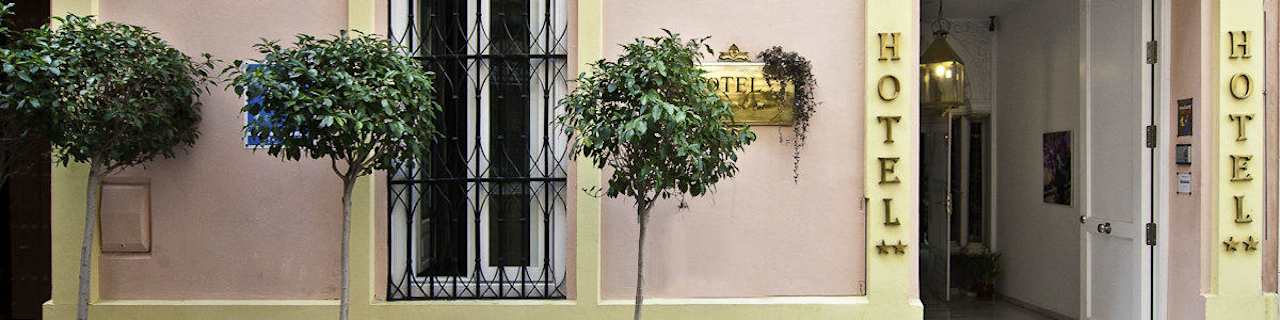 ENTRANCE Hotel Un Patio al Sur
