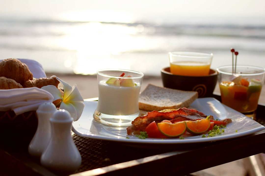 Beachside Breakfast Laksasubha Hua Hin