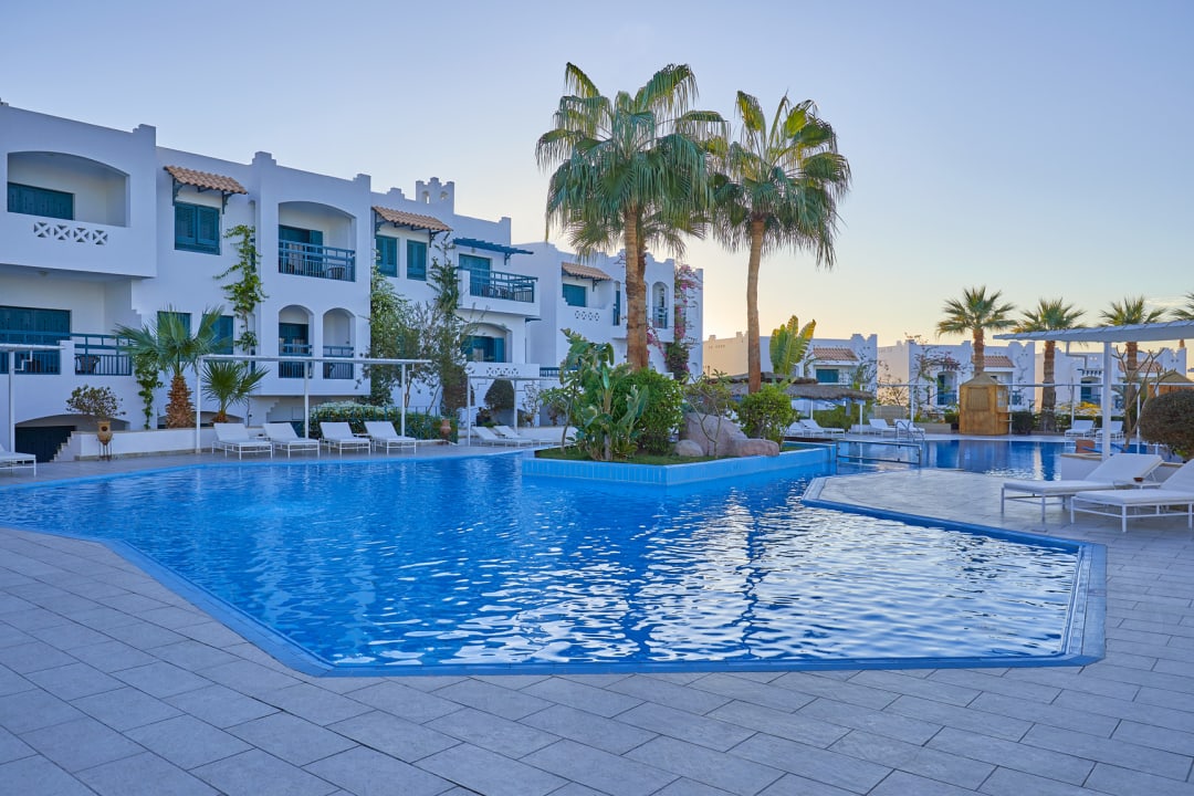 Pool JAZ Neo Naama Bay