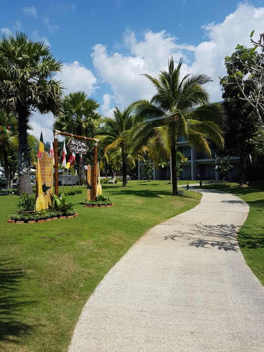 Gartenanlage The Sands Khao Lak by Katathani