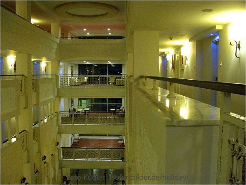 Hotel Innenansicht Alba Queen Hotel