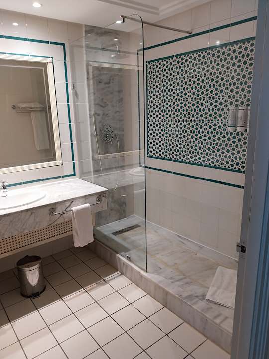 Zimmer Iberostar Waves Averroes