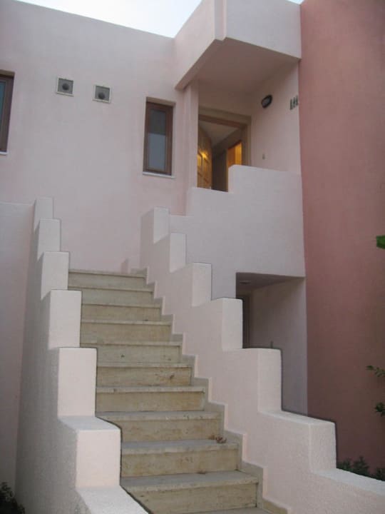 Aufgang zu den Zimmern 1te Etage VONRESORT Golden Beach