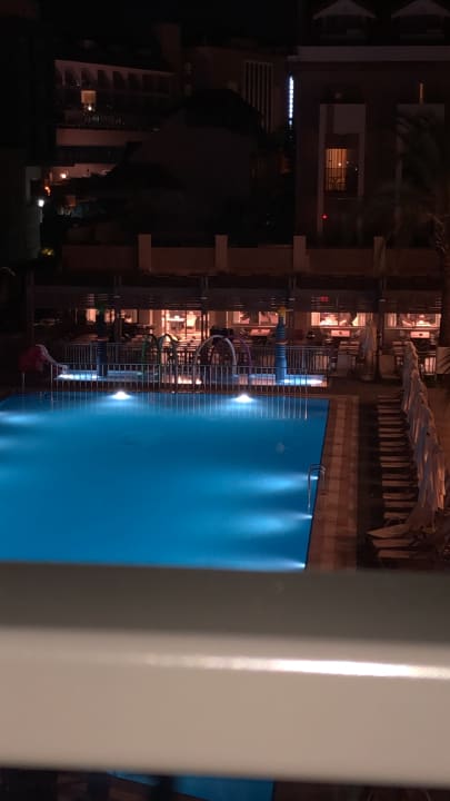 Pool Side Story Resort & Spa