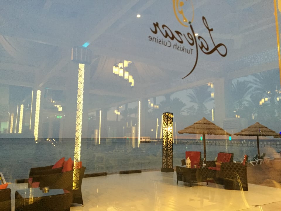 Ausblick aus dem türkischen Spezialitätenrestaurant am Stran Rixos Sharm El Sheikh Adults Only 18 +