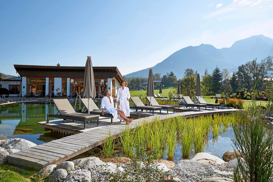 Pool Wellnesshotel Zechmeisterlehen