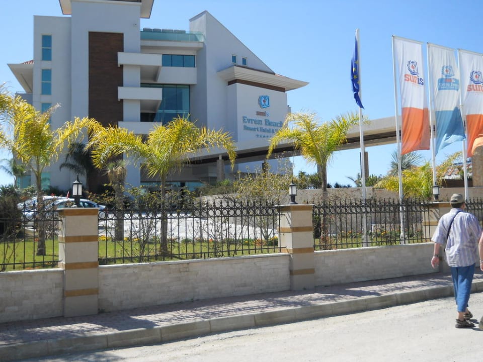 Willkommen Sunis Evren Beach Resort Hotel & Spa
