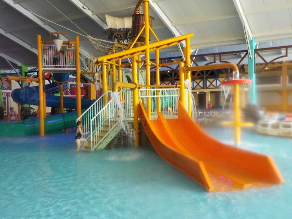 Tolles Schwimmbad Freizeit- & Ferienpark Slagharen