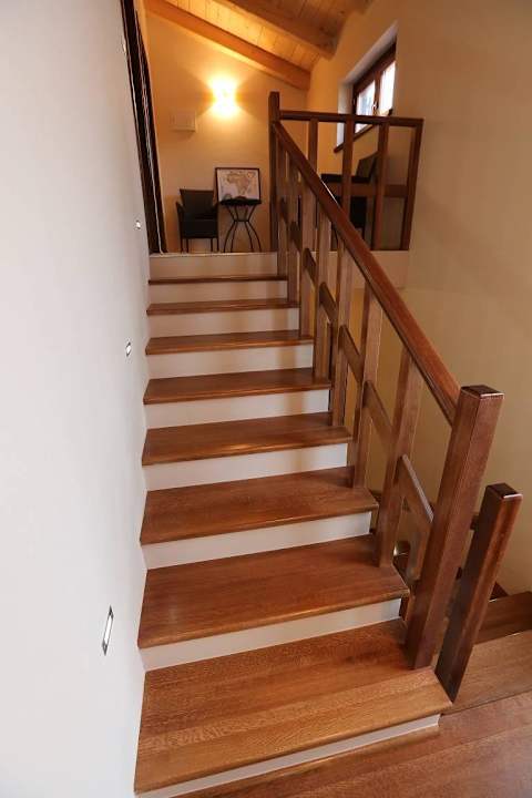 Entrance and hall Villa Dorotea