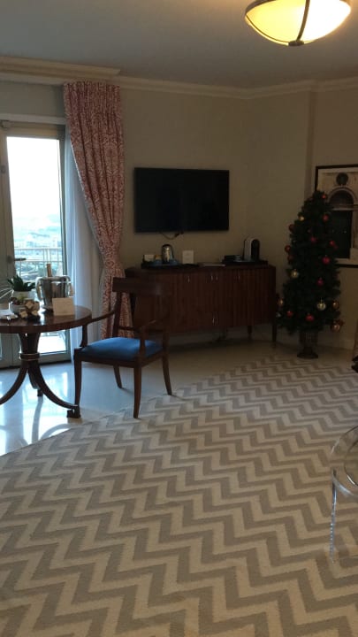 Zimmer The Phoenicia Malta