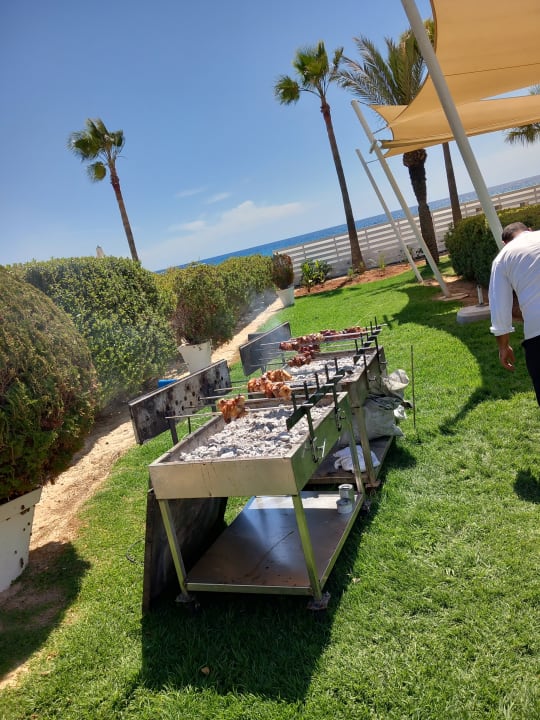 Gastro Asterias Beach