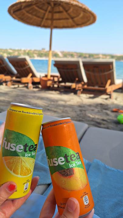 Strand Anda Barut Collection