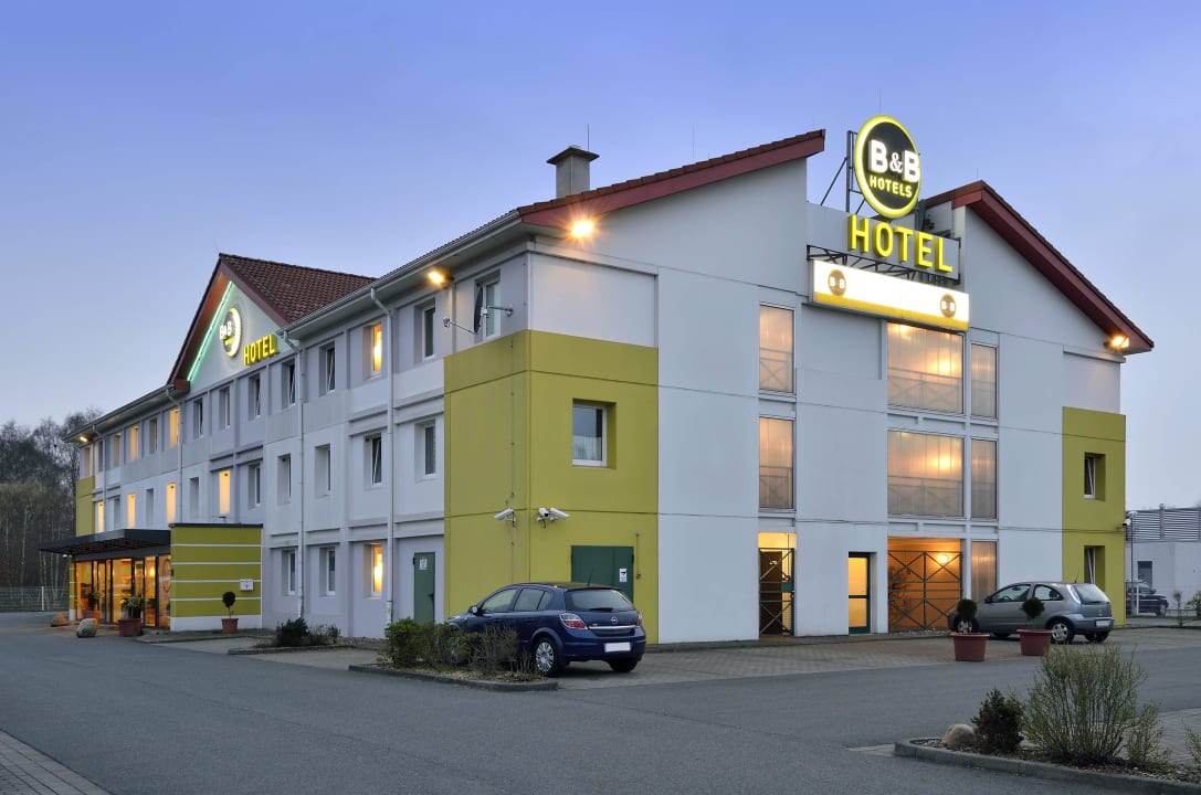 Außenansicht B&B Hotel Hannover-Nord