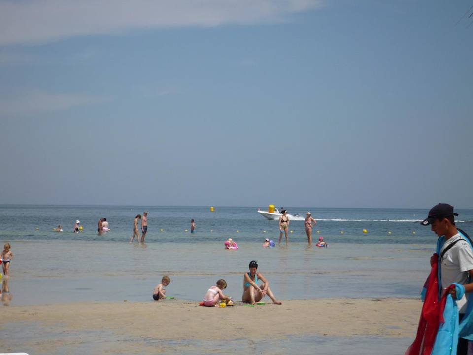 Hoteleigener Strand Hotel Rosa Beach