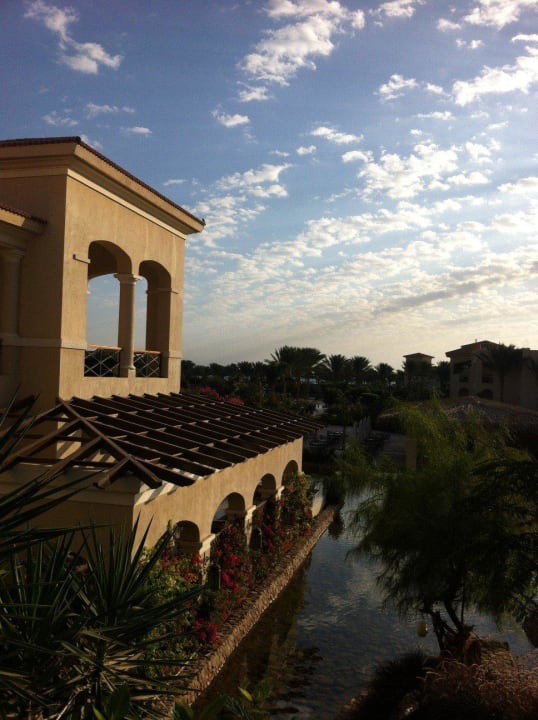 Weg zum Strand Jaz Mirabel Park & Club