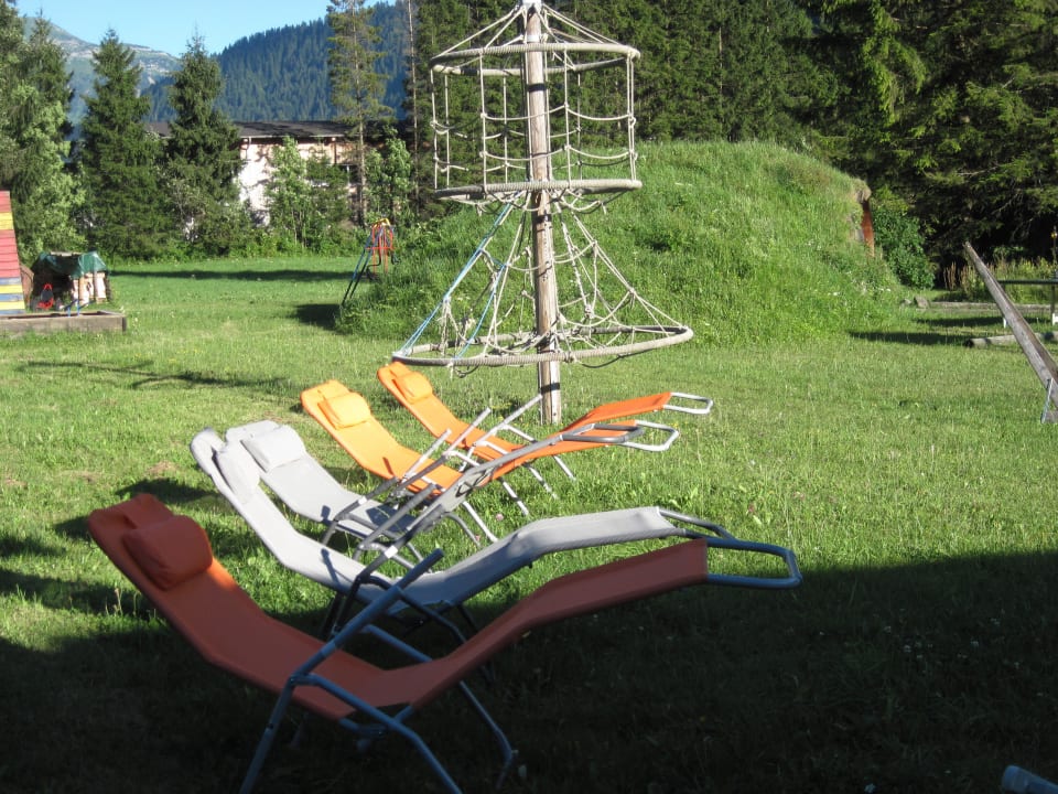 Liegestühle zum Relaxen Pension & Ferienwohnung Solaria