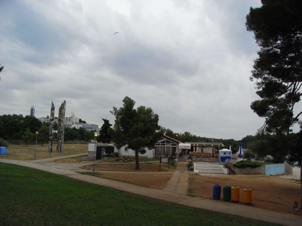 Restaurant ca. 50m vom Hotel entfernt Hotel Parentium Plava Laguna