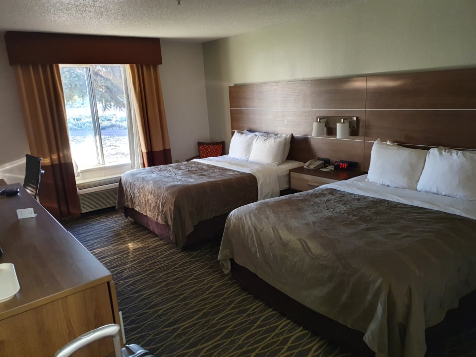 Zimmer Quality Inn Near Grand Canyon
