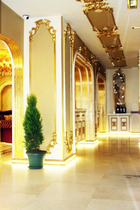 Lobby My Golden Hotel