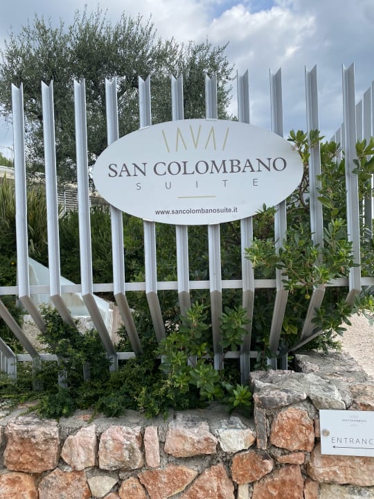 Außenansicht San Colombano Suites